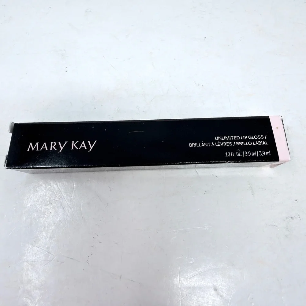 Mary Kay Unlimited Lip Gloss Chocolate Nude .13 oz 3.9ml NIB Makeup Box 153491